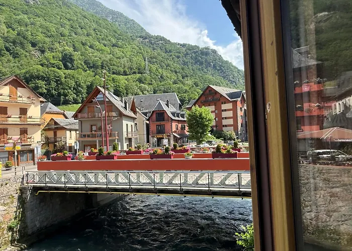 Hotel Europa Les By Dynamic Hotels